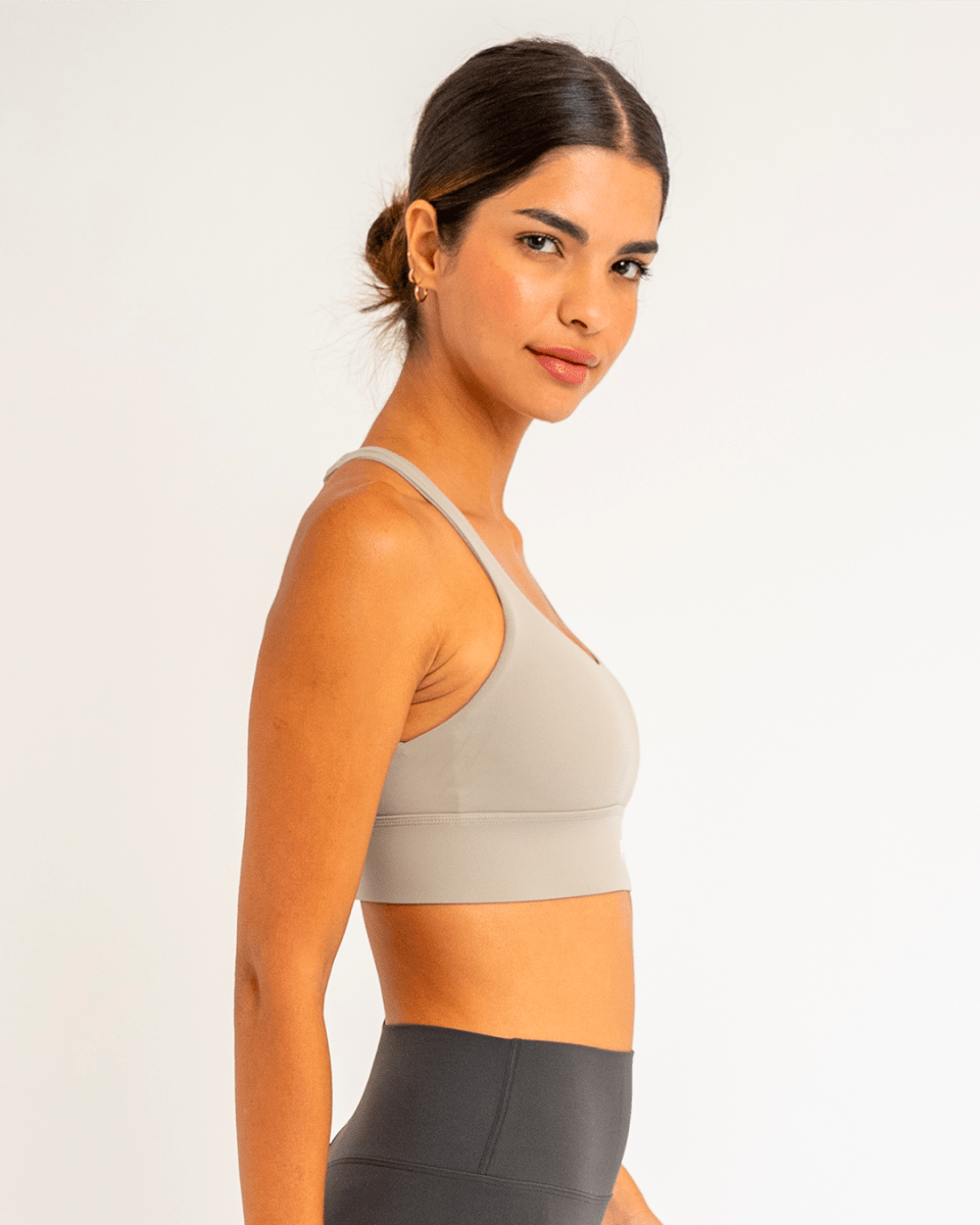PilaNova Airy Active Strap Top – Adjustable & Breathable – Grey - PilaNova