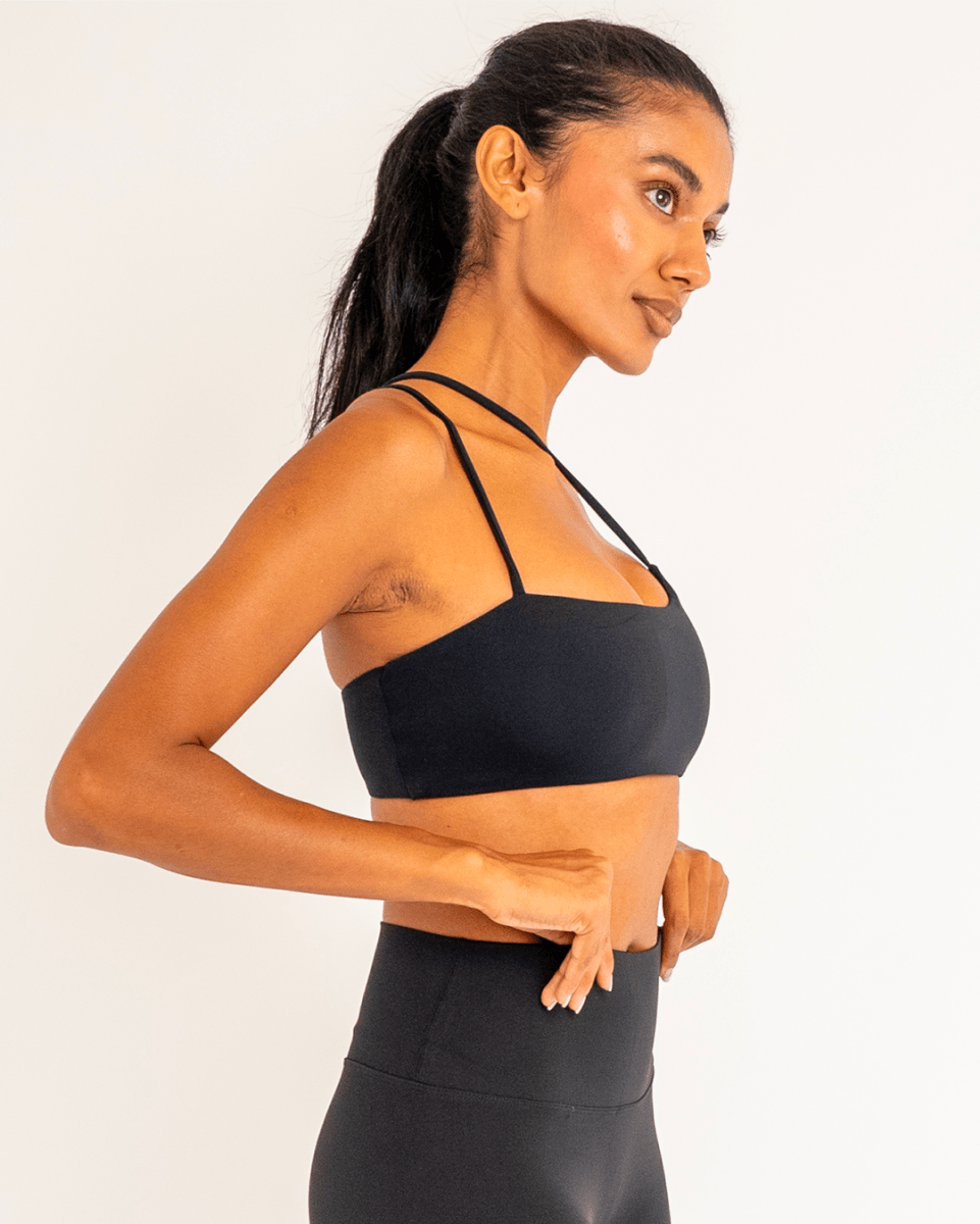 PilaNova Asymmetrical Sports Bra – Unique Design & Comfort – Black - PilaNova