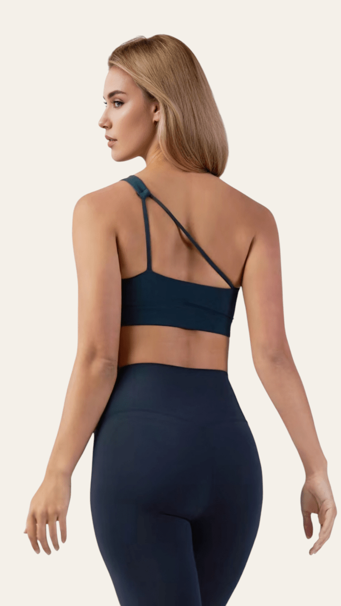 PilaNova One - Shoulder Strap Top – Flattering & Comfortable – Black - PilaNova