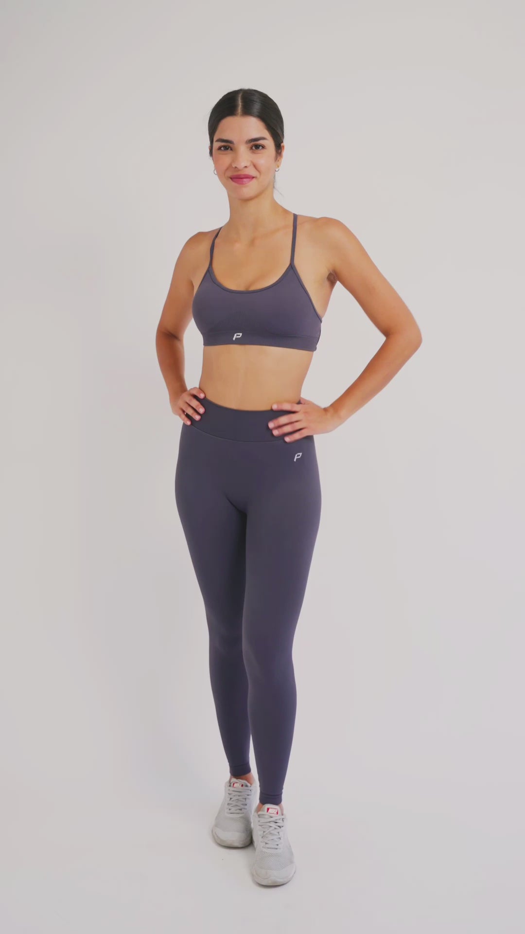 Load video: PilaNova Set Legging – Comfortable &amp; Supportive – Grey