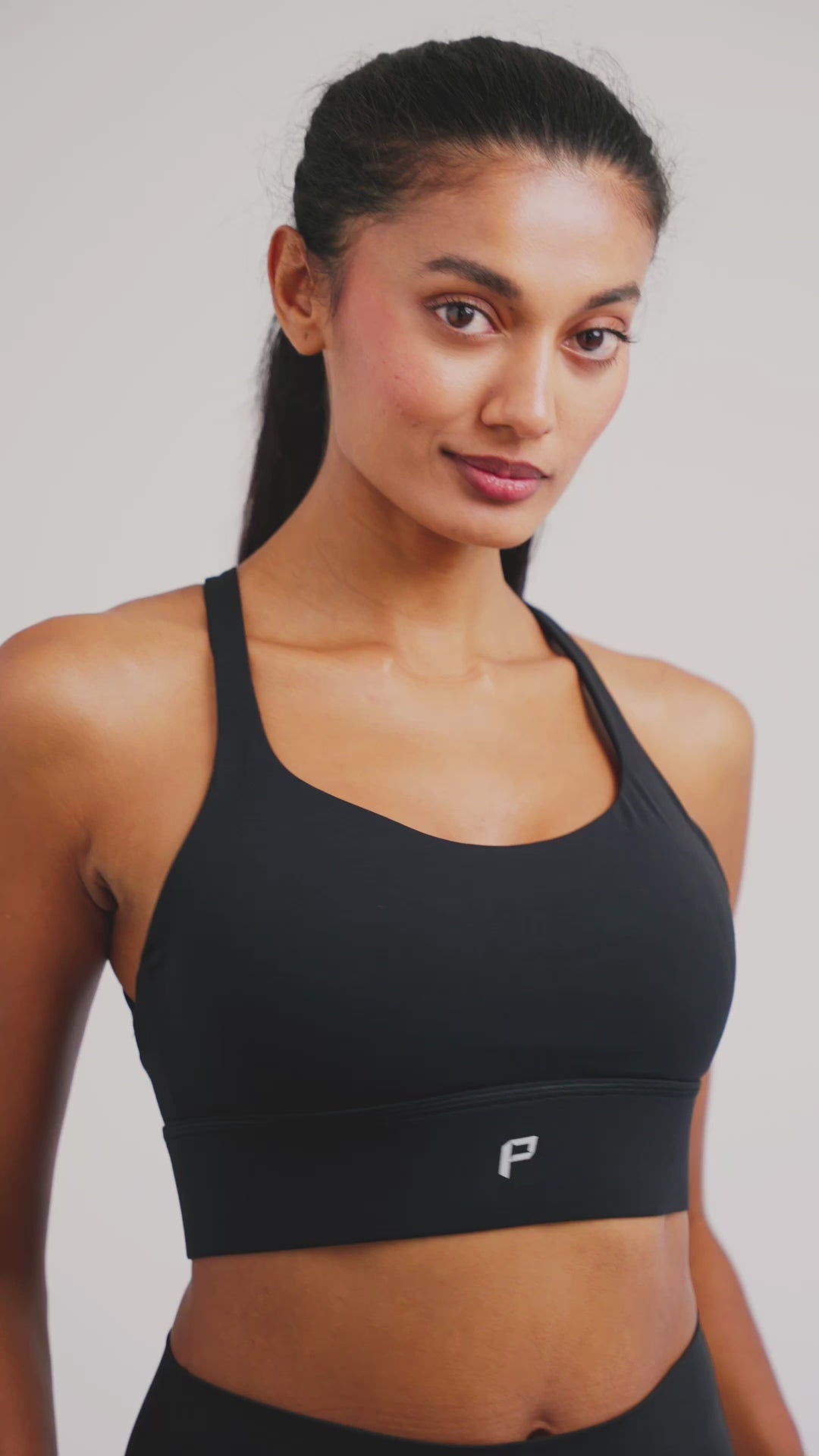 Load video: PilaNova Airy Active Strap Top – Fit &amp; Breathable – Black
