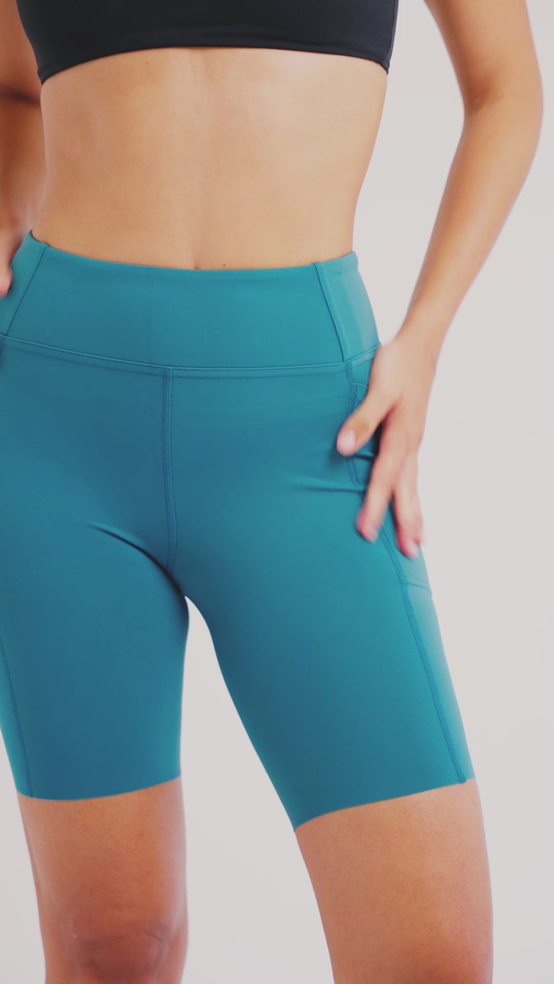 Load video: PilaNova Bike Shorts – Maximum Comfort &amp; Style – Blue