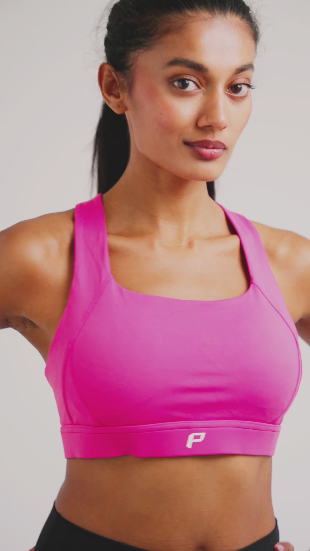 Load video: PilaNova Push-Up Bra – Premium Support &amp; Crossover – Pink